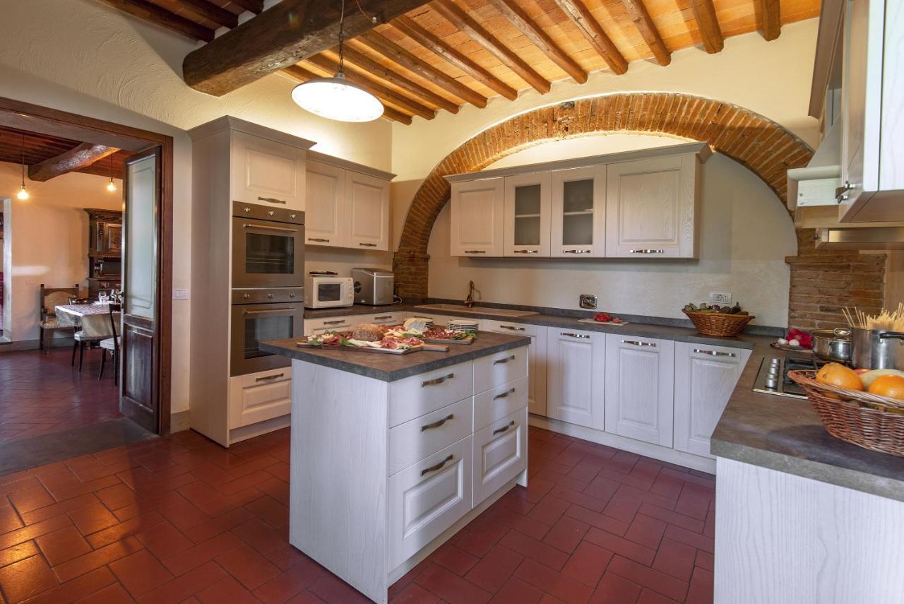 Villa Petrea Bucine Bagian luar foto